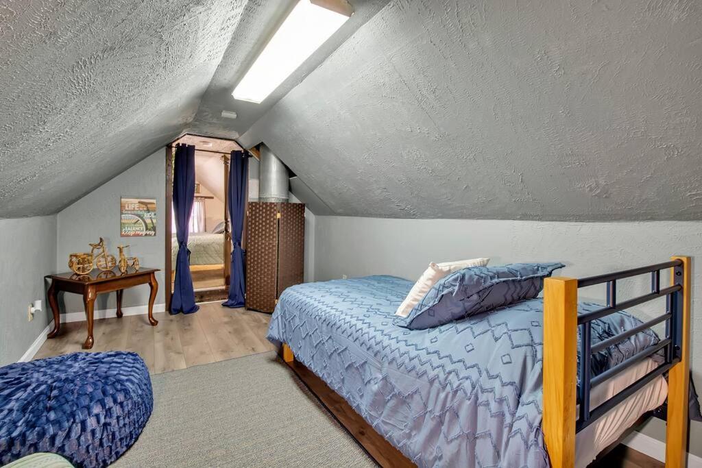 Welcome To Our Cozy Krib Buffalo